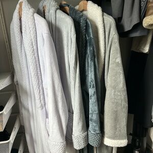 Sherpa-Like Soft Robes